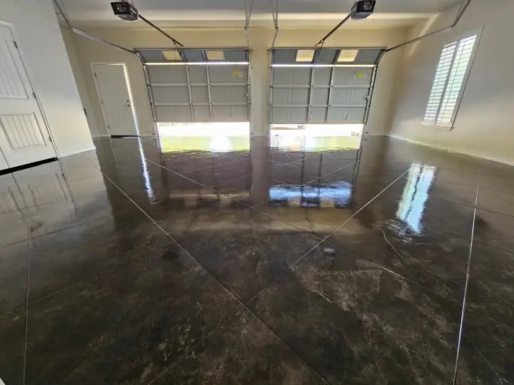 Making Midwest Concrete Floors Shine with Fortified Concrete Coatings